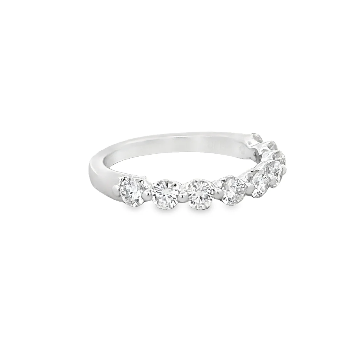 1.0 CTW Diamond Wedding Band in White Gold - Image 2