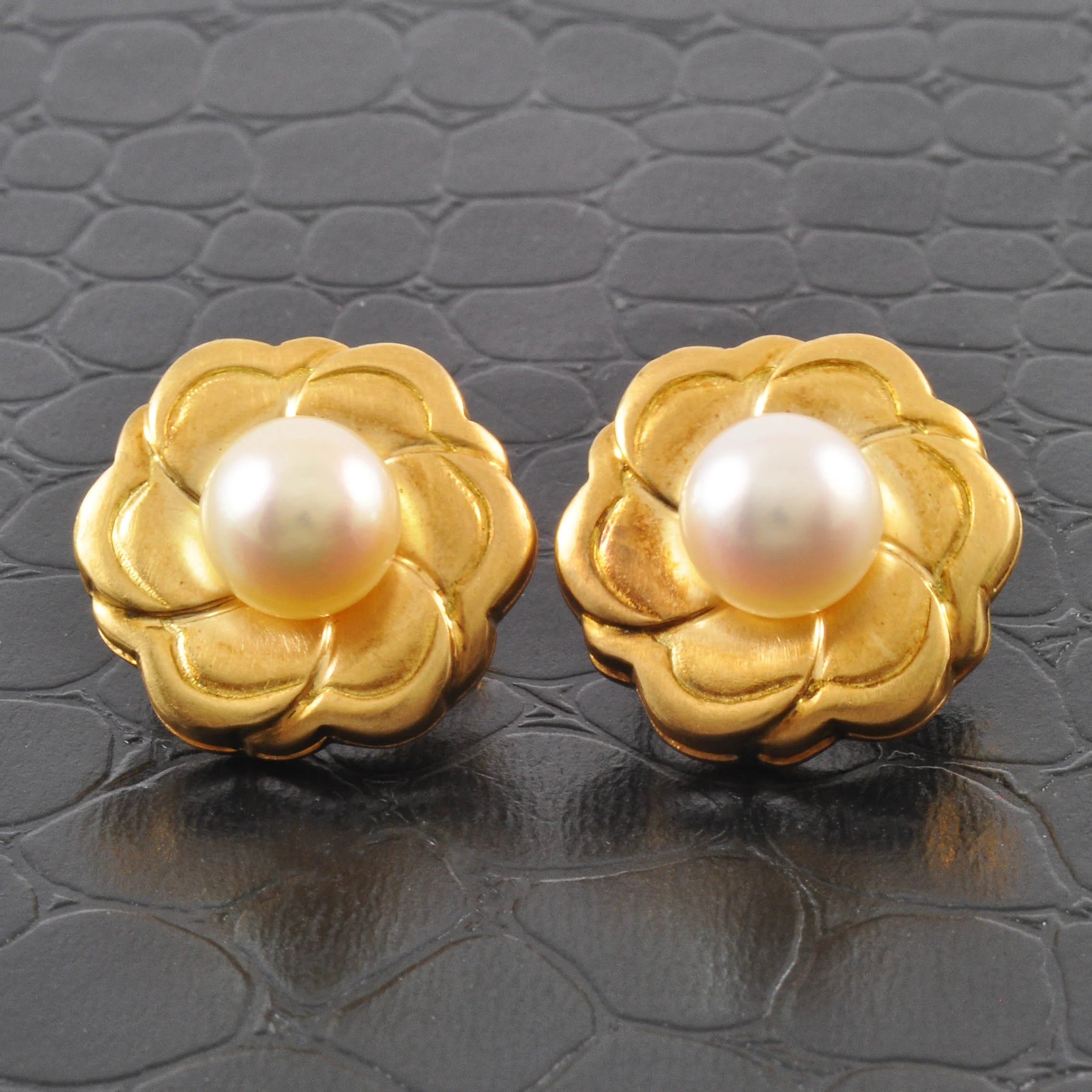 9.2 MM Akoya Pearl Flower Earrings in 18K Yellow Gold