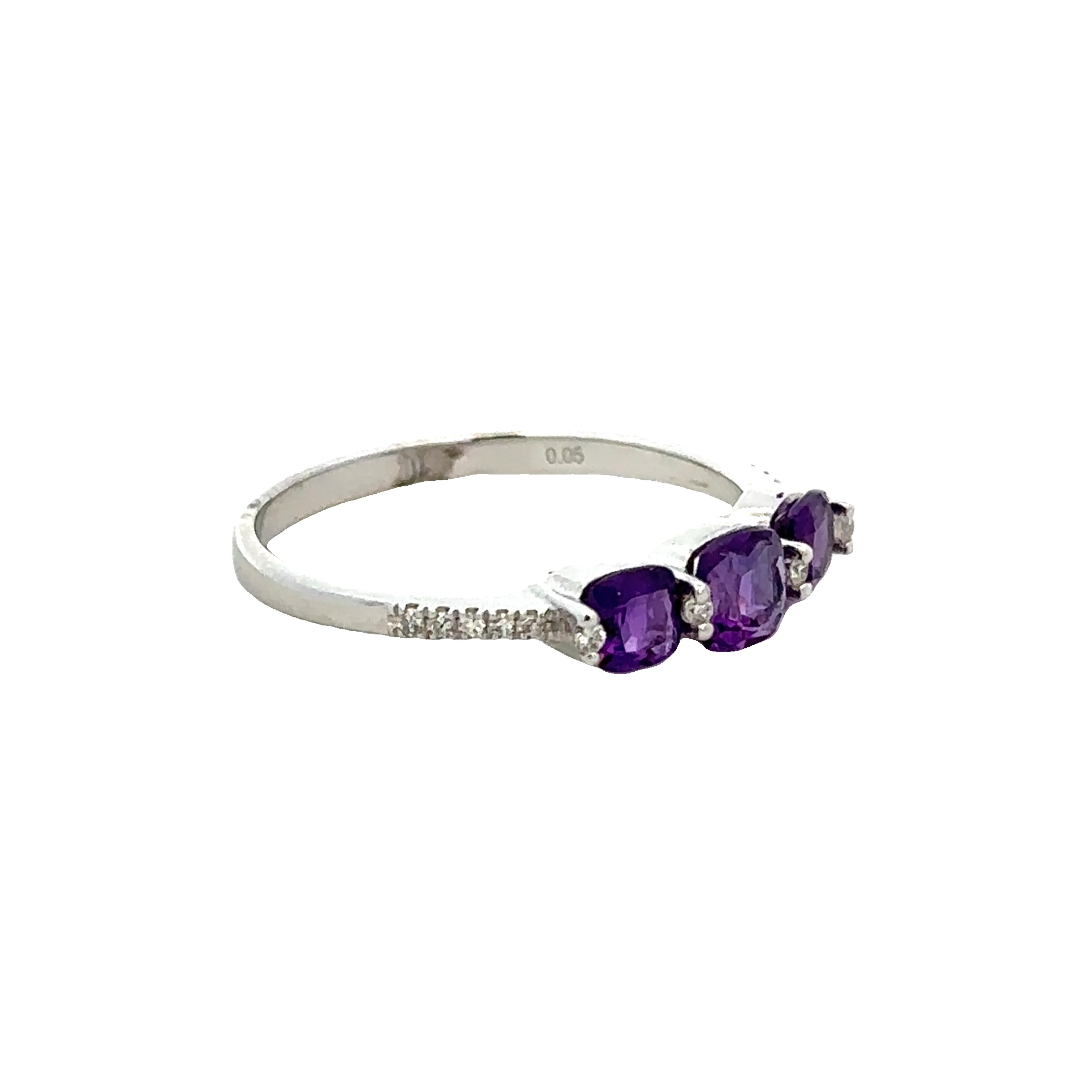 Amethyst and Diamond Band Ring in White Gold - Image 2