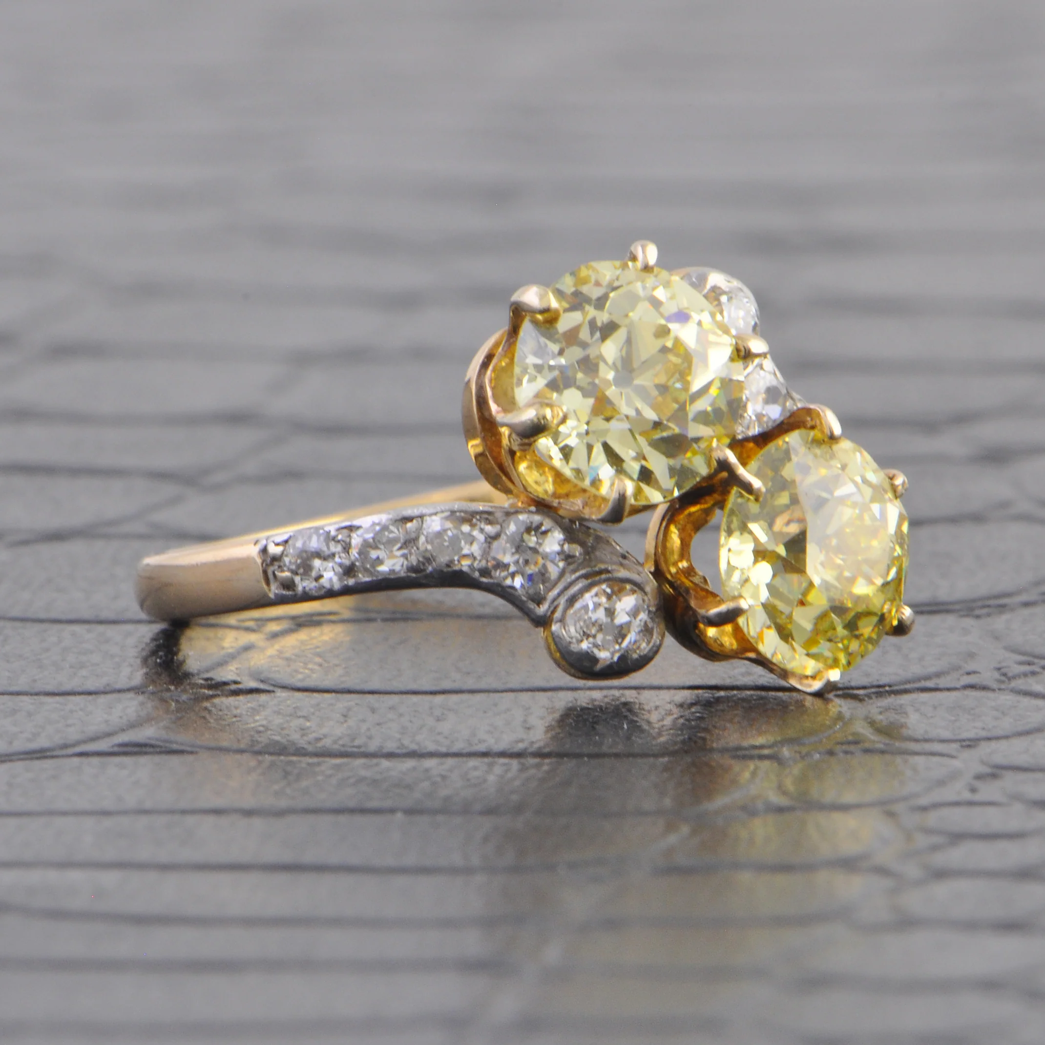 Antique Platinum-Topped 14k Yellow Gold Bypass Ring with 2.37 Carat Fancy Yellow Old European Cut Diamonds - Image 2