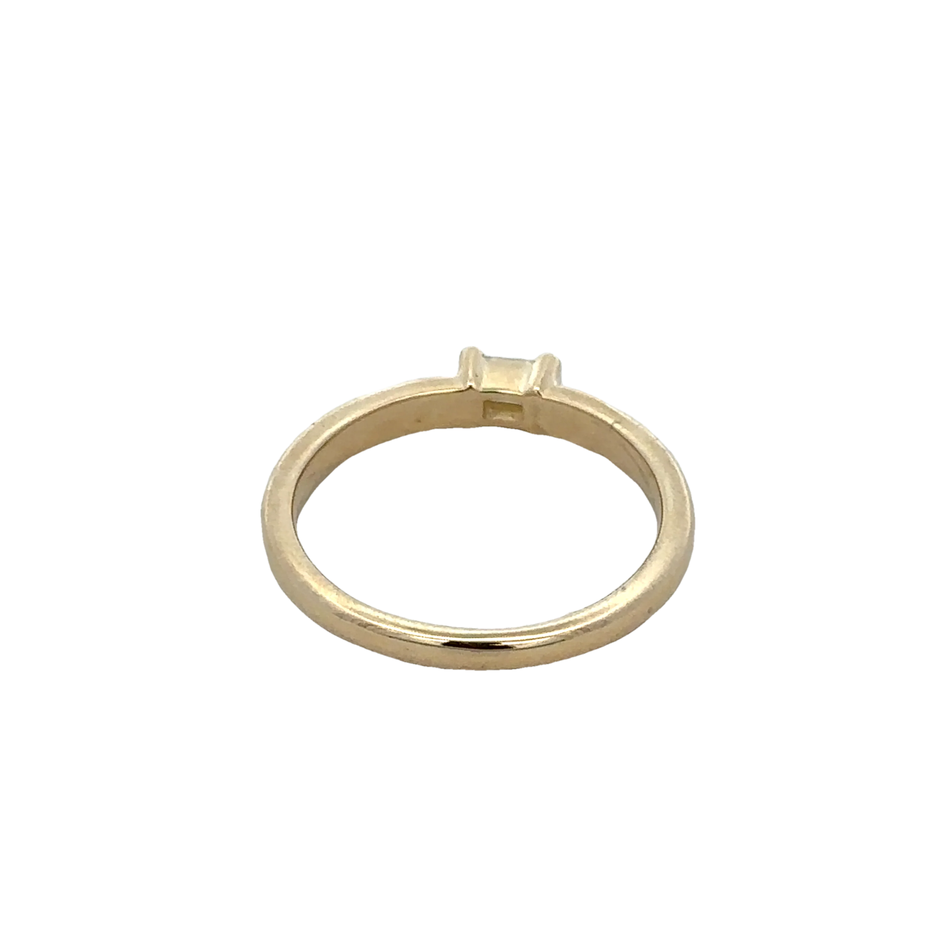 Emerald Cut Diamond Band Ring in Yellow Gold - Image 3
