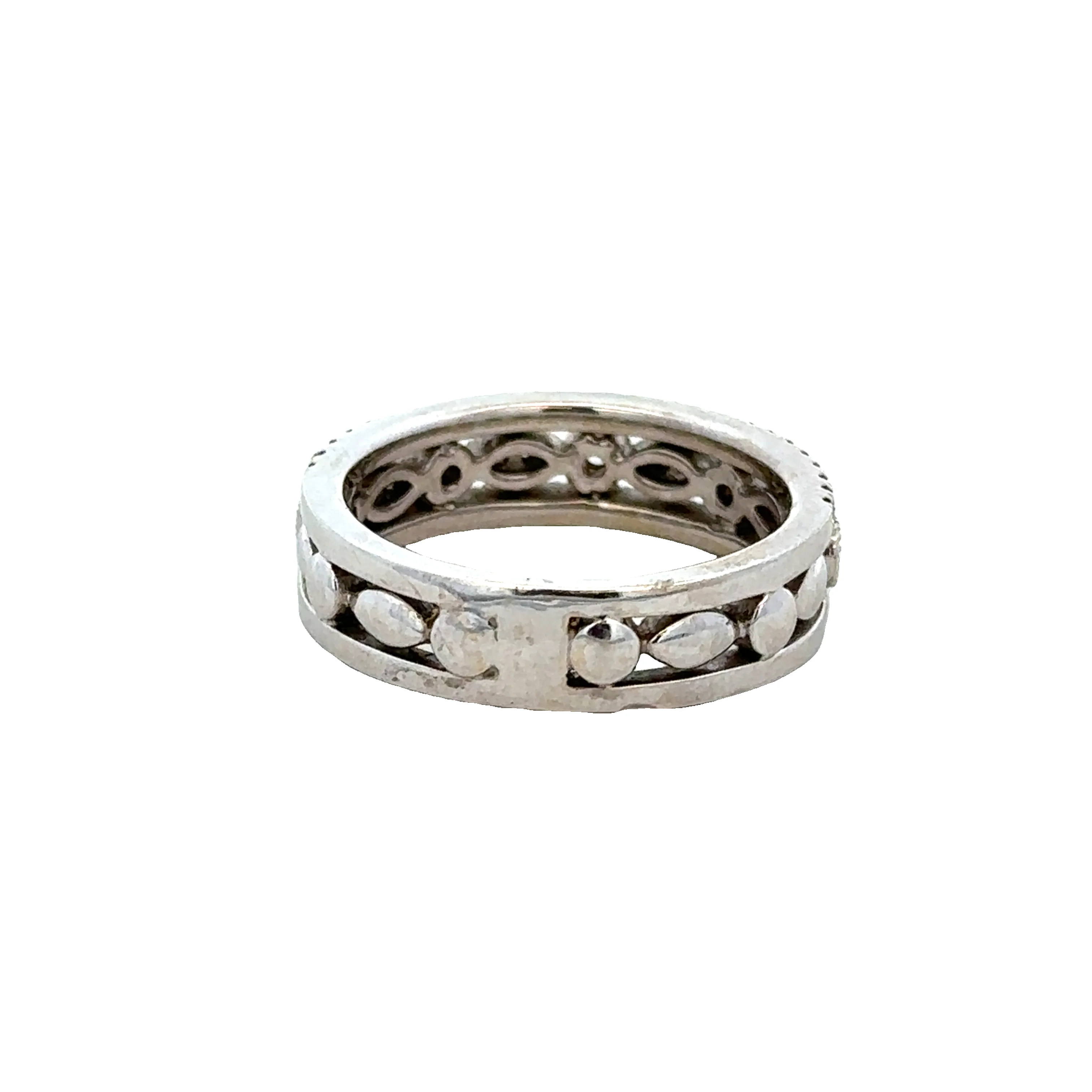Openwork Diamond Band in White Gold - Image 3